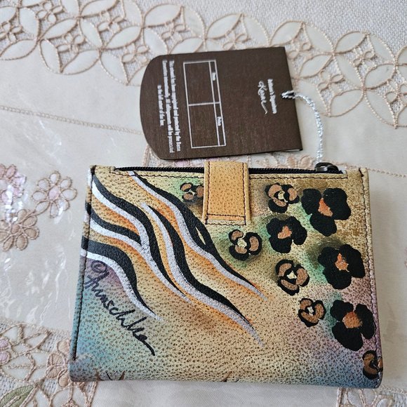 NWT Anuschka Hand Painted Women's Wallet - Picture 2 of 8